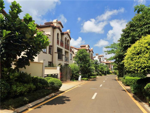 大斌家串串火锅